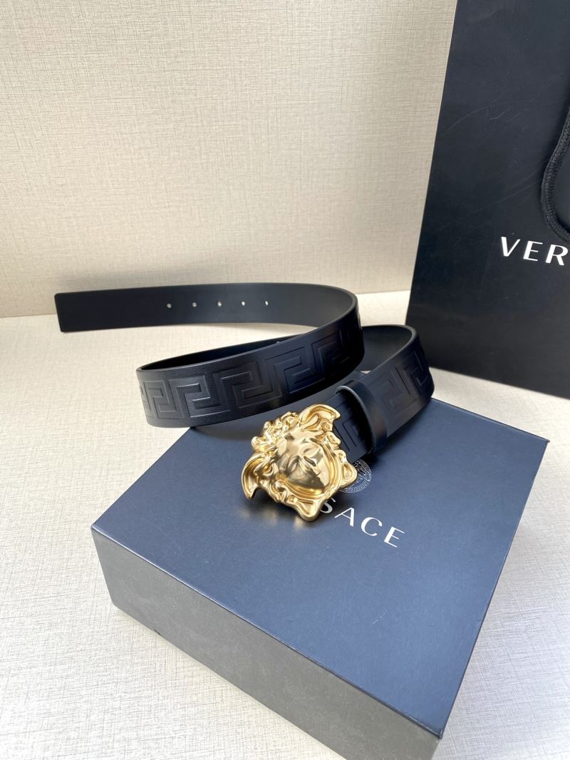 VERSACE